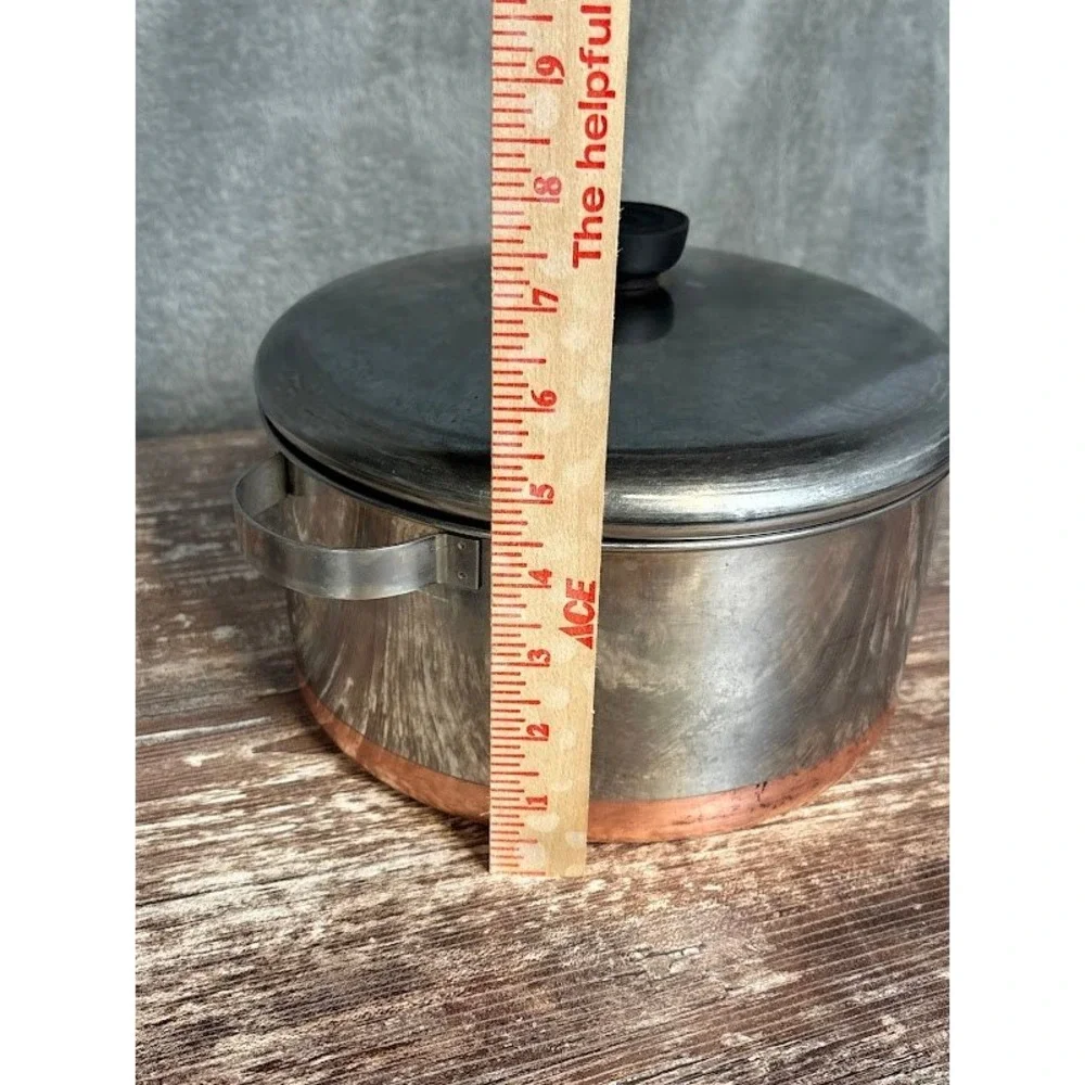 COPPER CLAD STAINLESS STEEL POT WITH LID 3‎ QUART CAPACITY 7 INCH DIAMETER